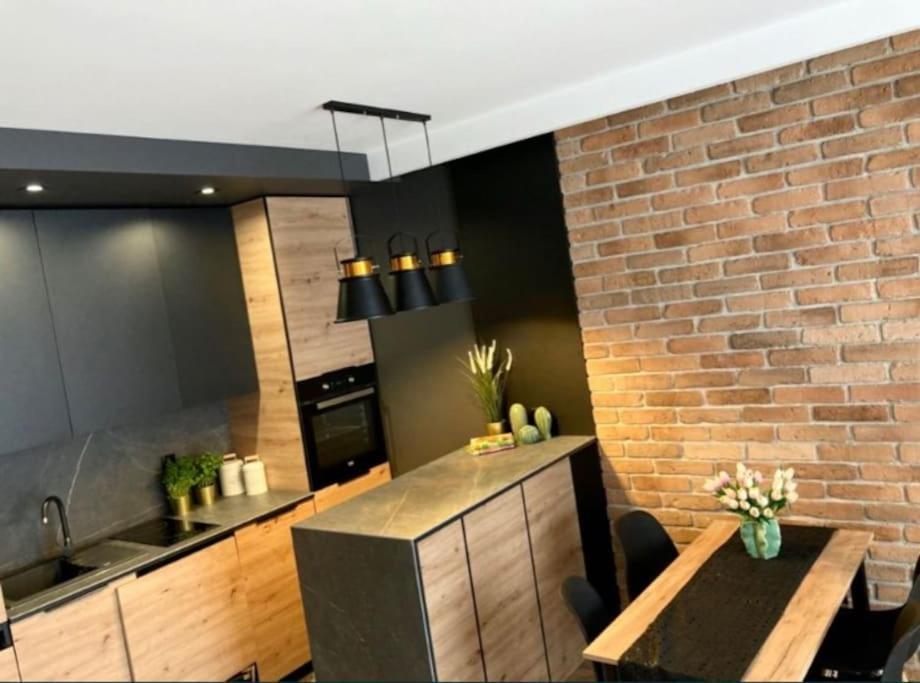 Turzycowa Loft - Stylish Апартаменти *